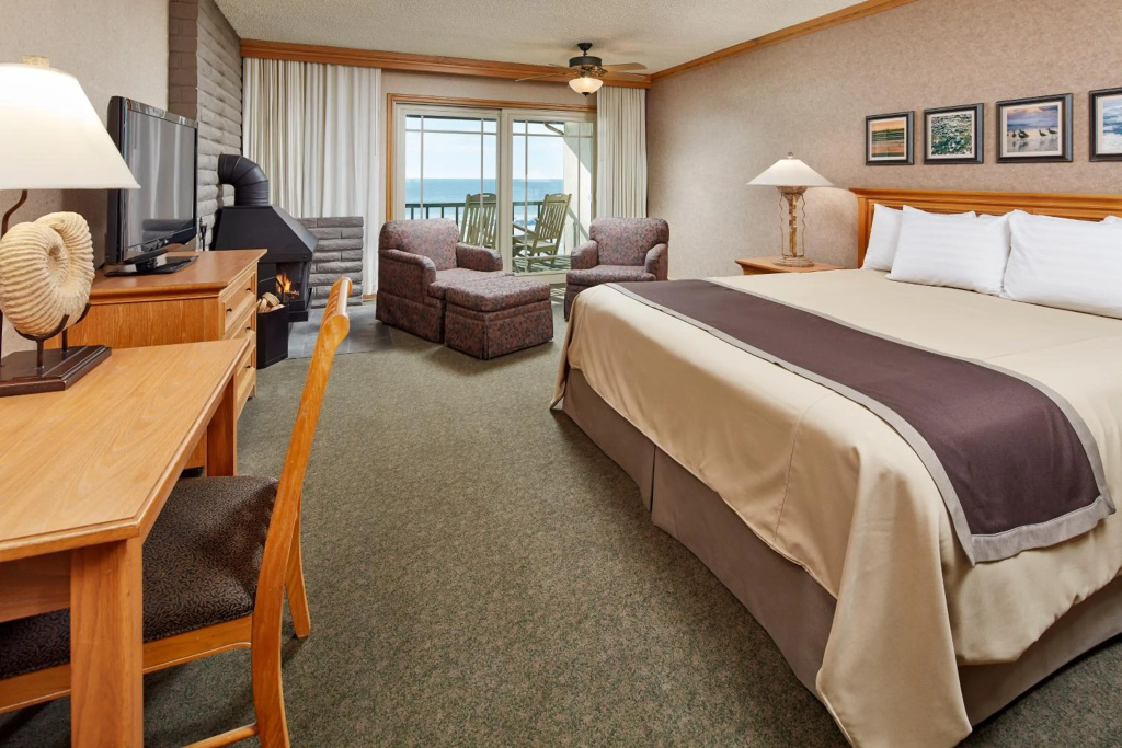Cavalier Oceanfront Resort - Général