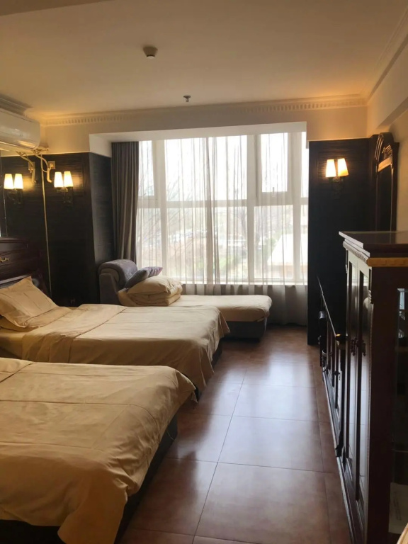 Standard Family room