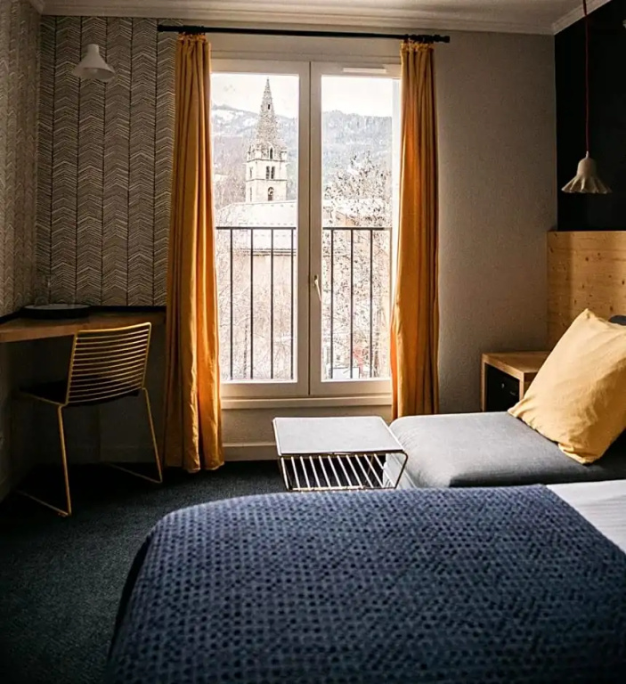 Superior room