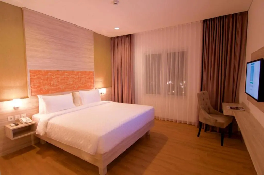 Front One Akshaya Hotel Karawang - Chambres