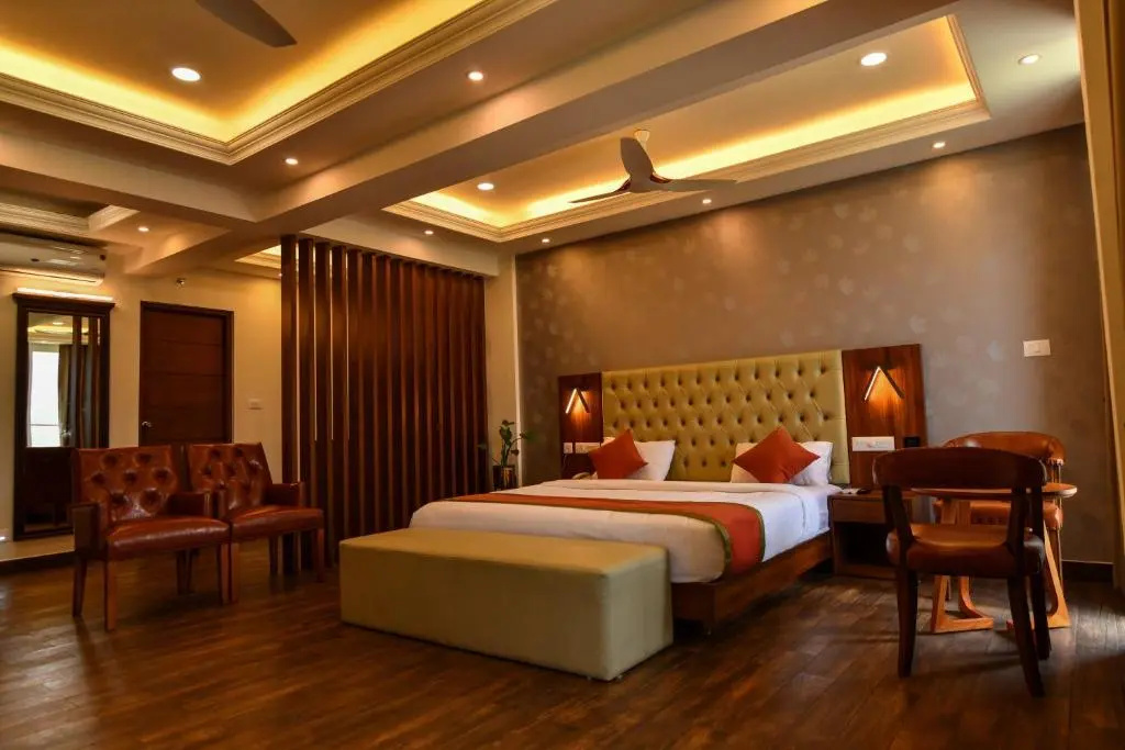 Standard room with mountain view