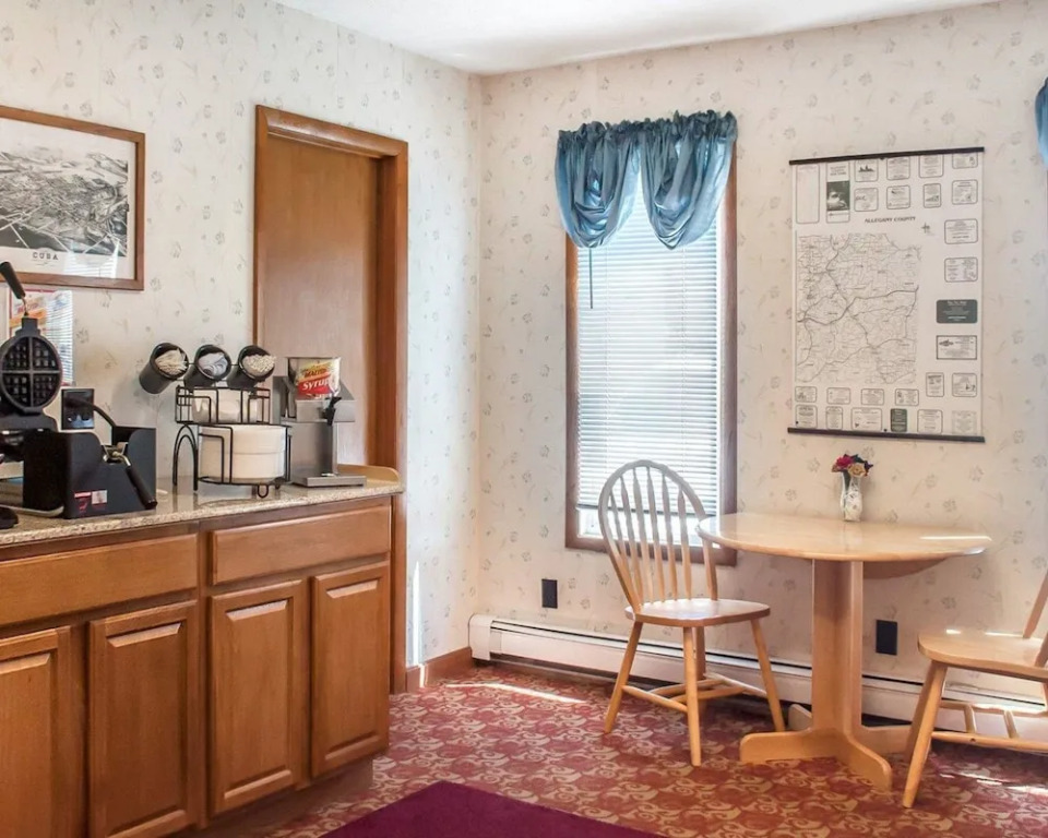 Econo Lodge Cuba - фото 11