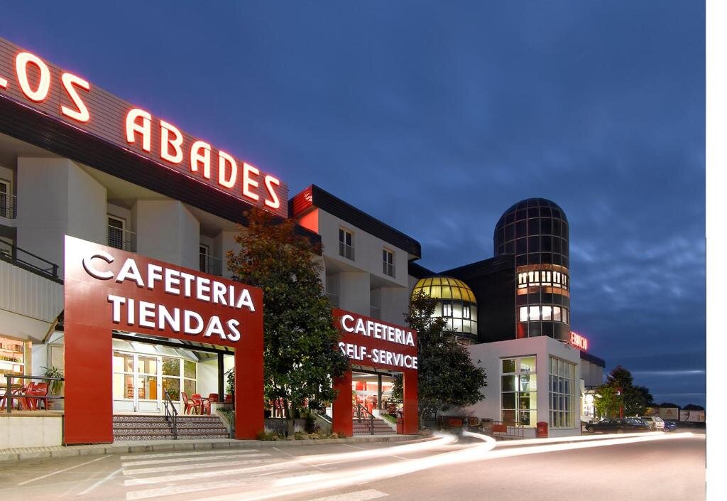 Hotel Abades Loja image