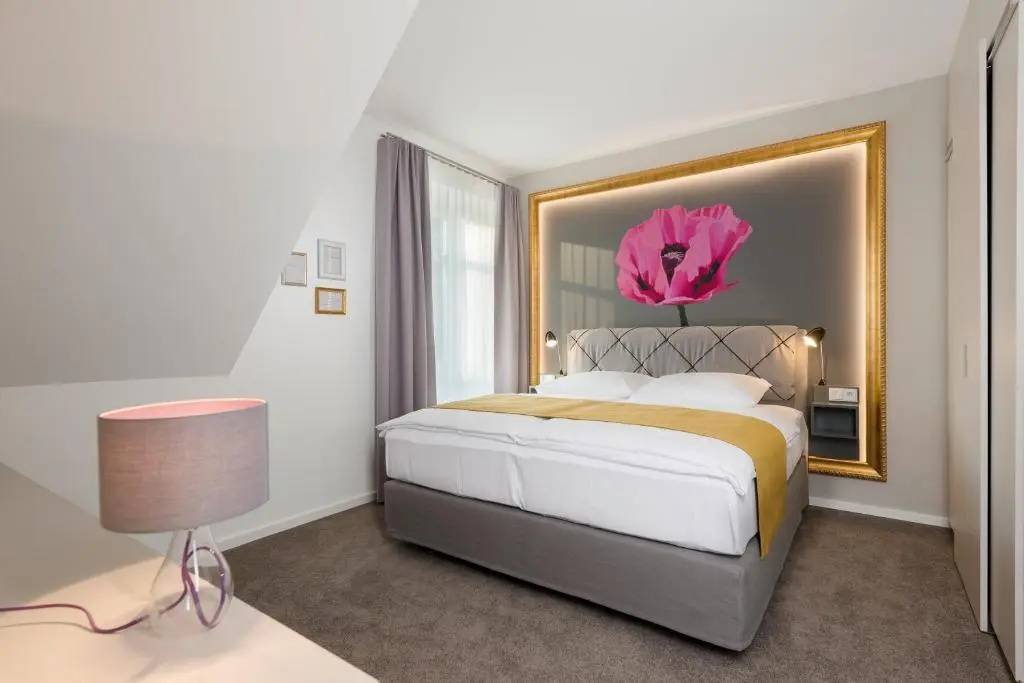Schmucke Witwe - Chambres