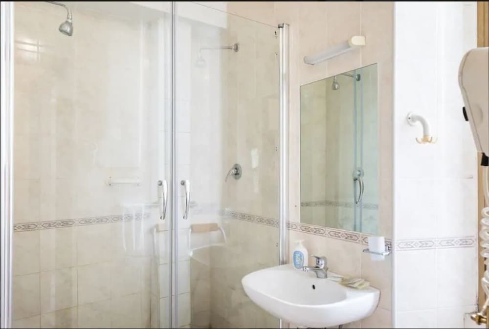 Classic Single room