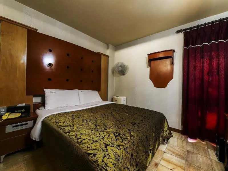 Hotel photo 8