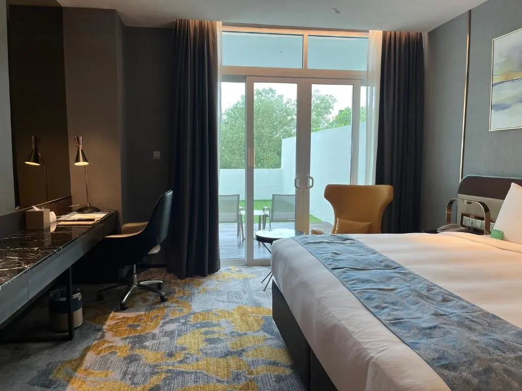 Premier Double room (full double bed)