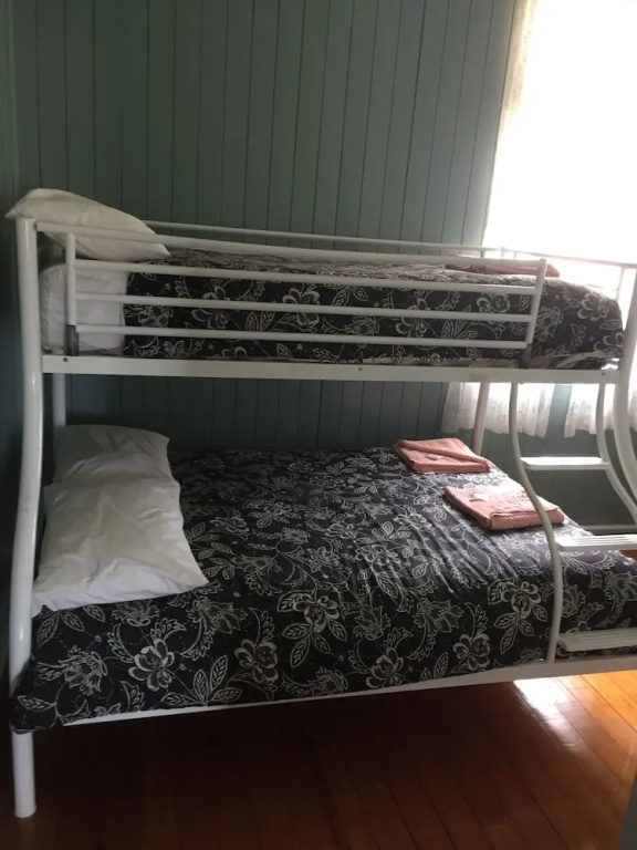 1 Bedroom Standard Double Suite with mountain view full double bed