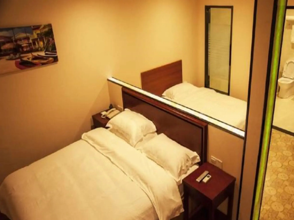 GreenTree Inn Wuhu Fangte Second Phase Nanxiang Wanshang Express Hotel - Chambres