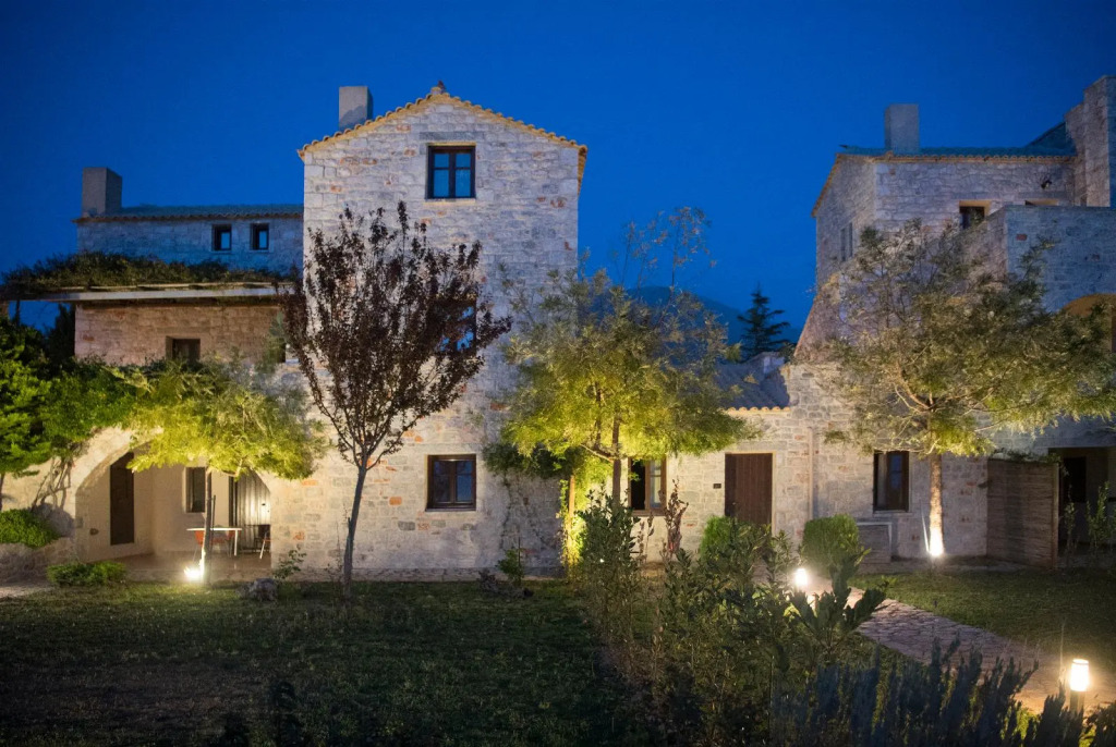 Achelatis Guest Houses