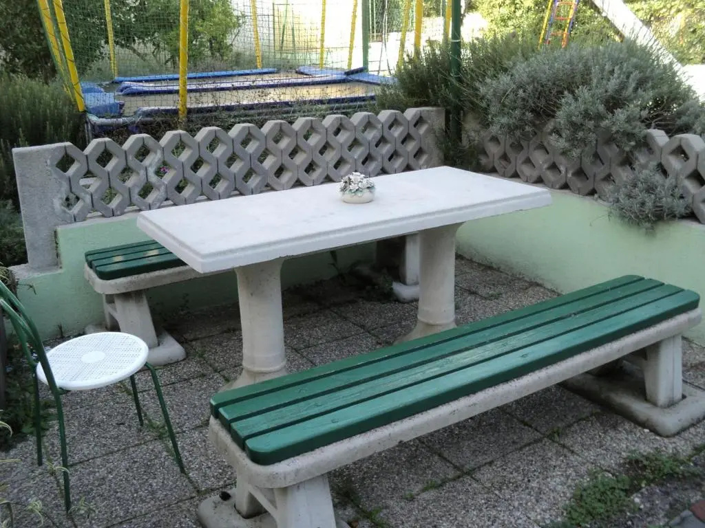 Beach Resort Apartments Bucina - Chambres