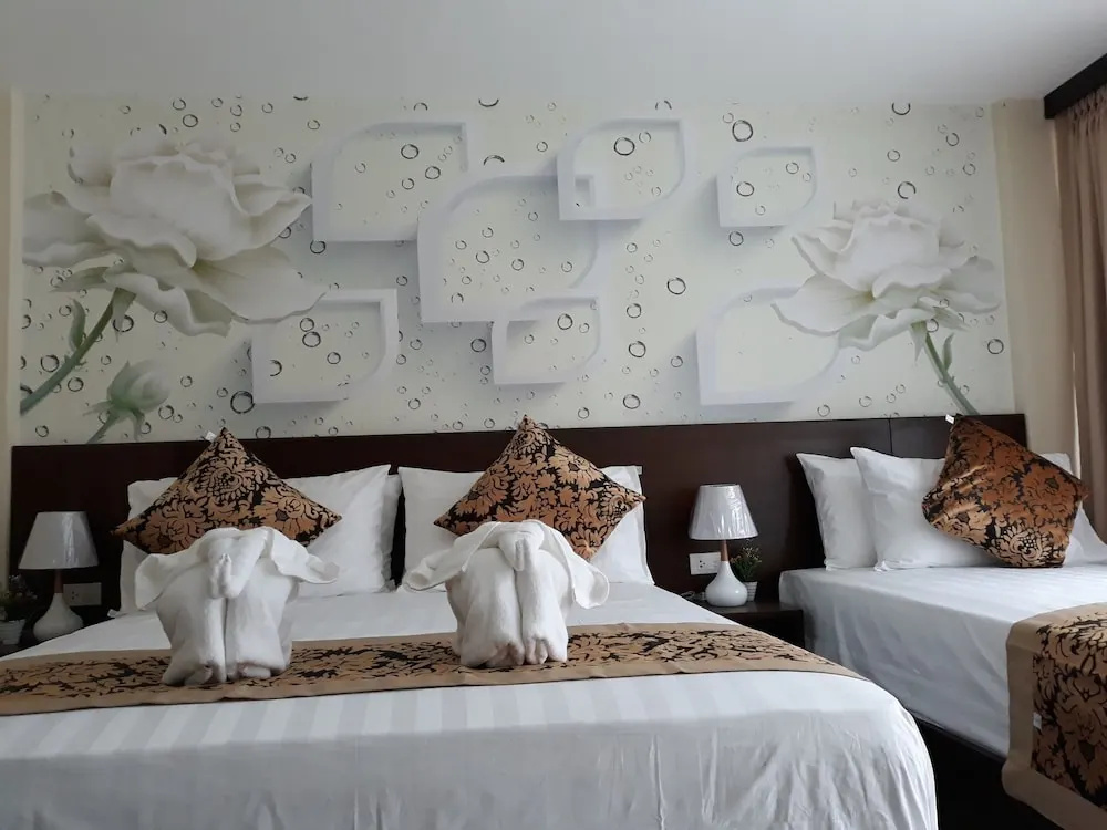 Deluxe Triple room