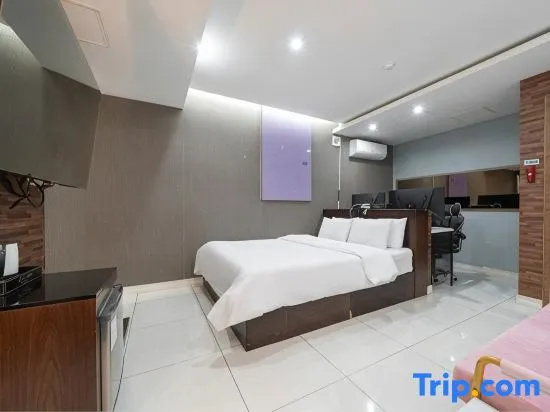 Номер Premier в Good Time Hotel