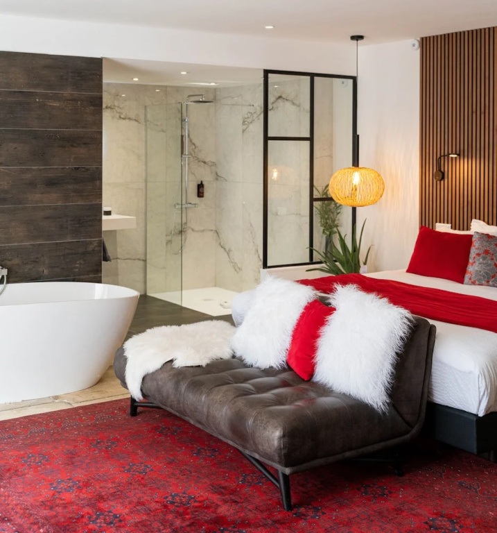 Superior Suite