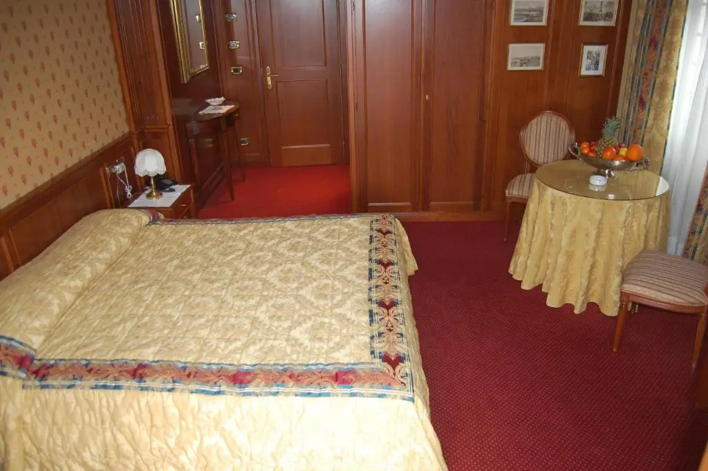 Hotel Olympic - Chambres