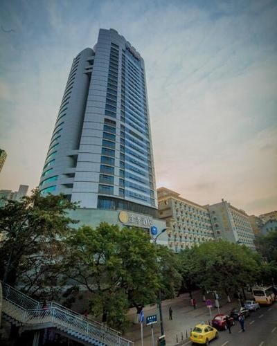 HanTing Hotel (Chongqing Liziba Niujiaotuo Subway Station) in Chongqing