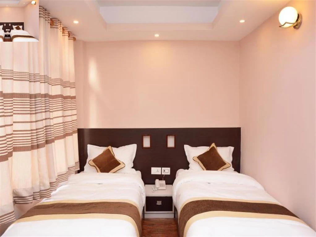 Deluxe Double room (twin beds)