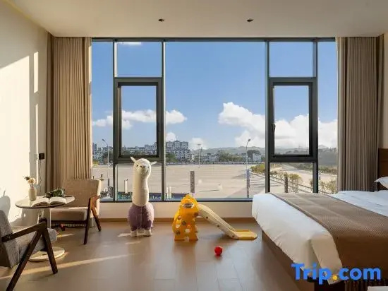 Standard Family room