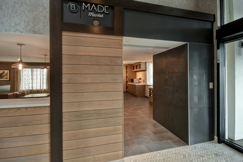 DoubleTree by Hilton St. Louis Airport - Général