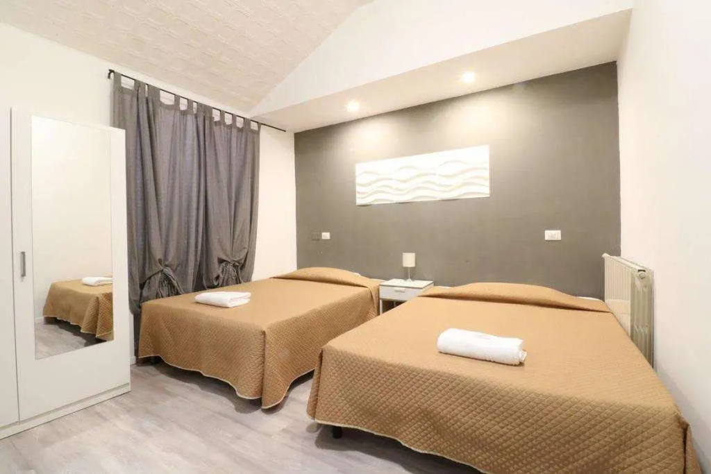 Standard Quadruple room