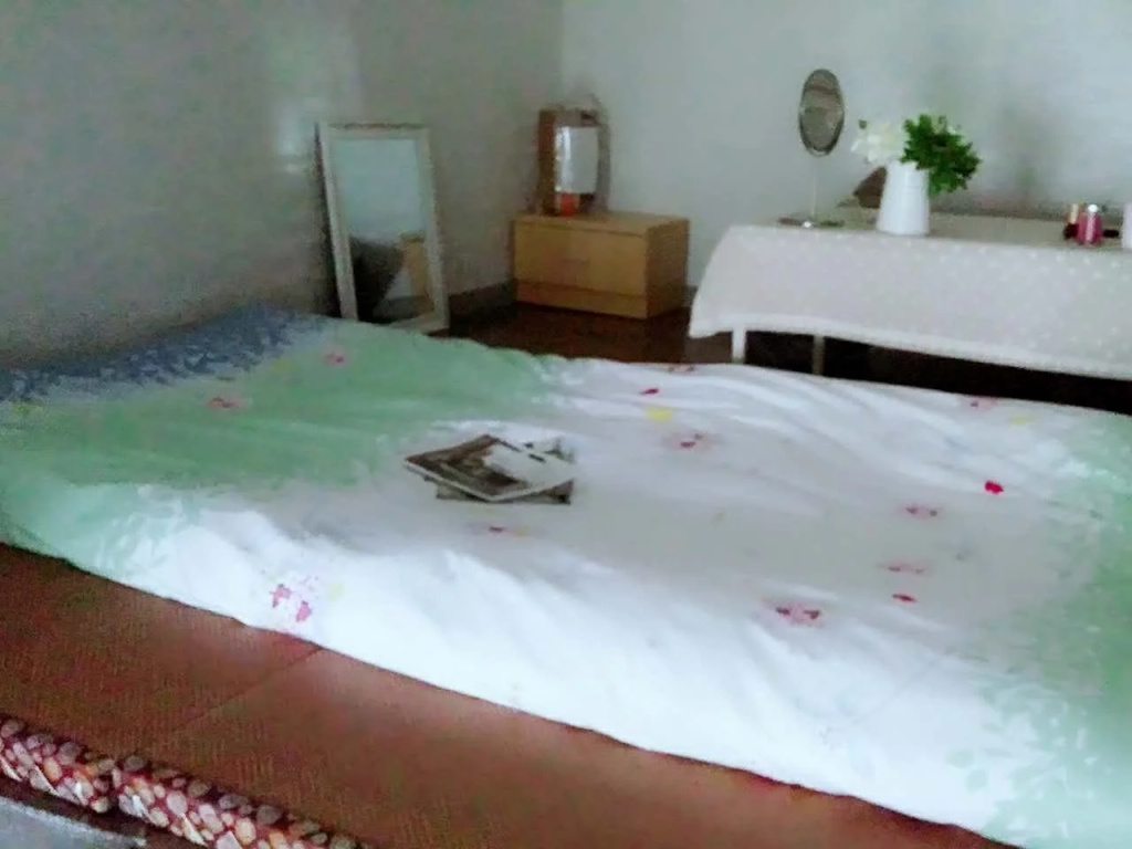 image url
