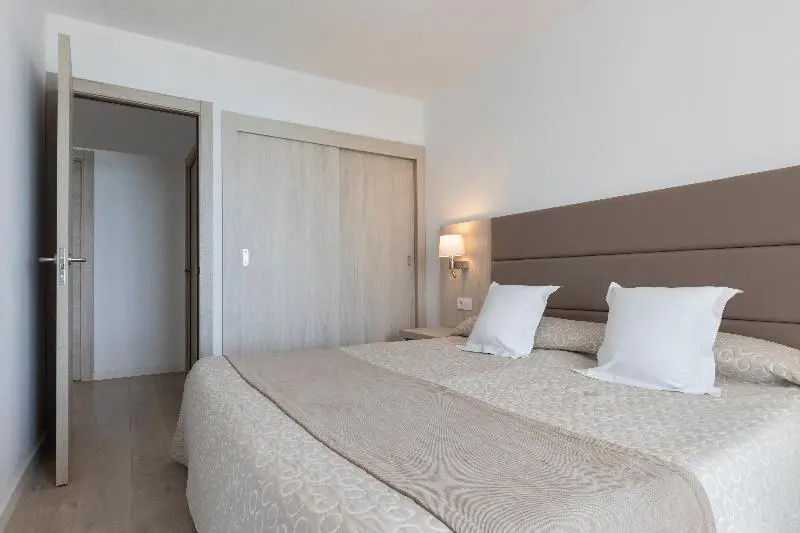 Hotel Club Palia Sa Coma Playa - Chambres