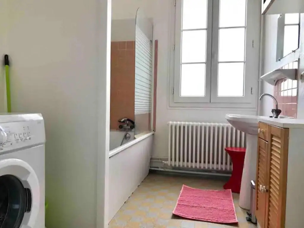 Voir la photo 2 — Hébergements le Camp D'auneau - Leboudubout