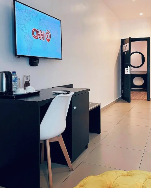 Economy room