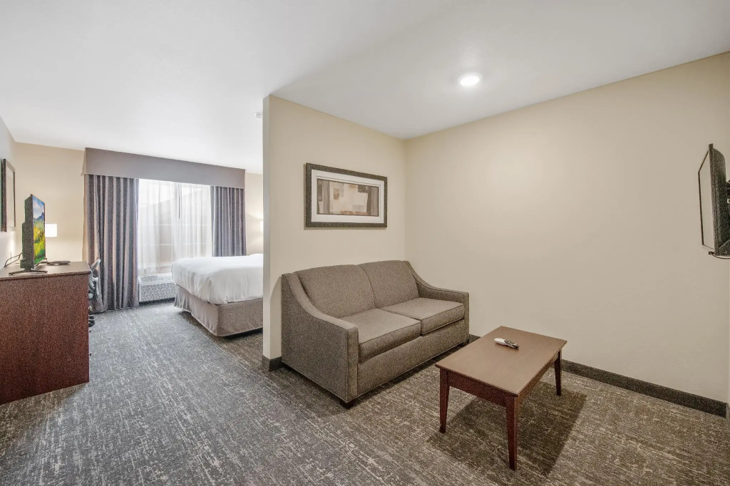 Double Studio (full double bed)