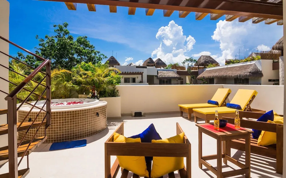 Tulum Natura Condos