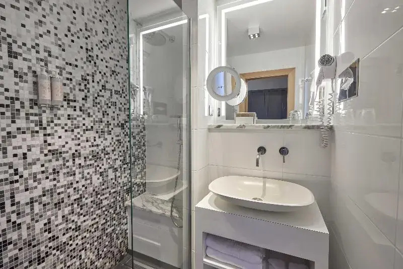 Superior Suite with balcony