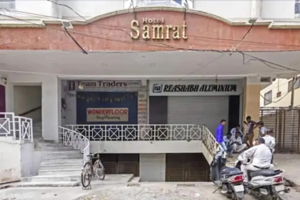 Hotel Samrat