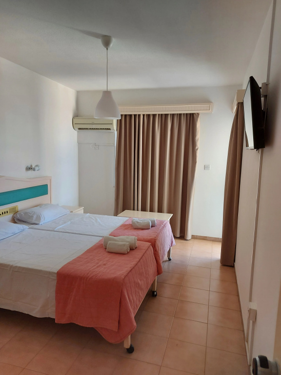 Отель Seagull Hotel в Паралимни