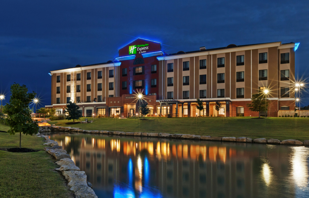 Holiday Inn Express & Suites Glenpool-Tulsa South by IHG
