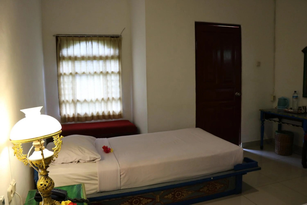 Puri Bunga Senggigi — 4