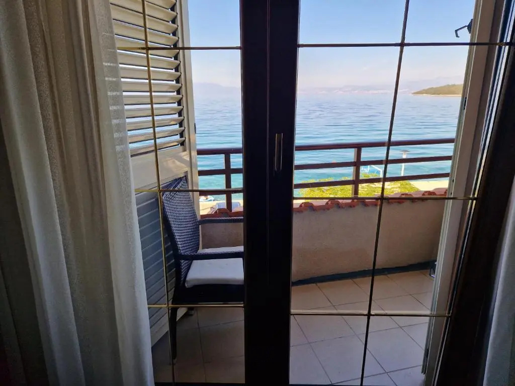 Economy Double room with sea view (full double bed)
