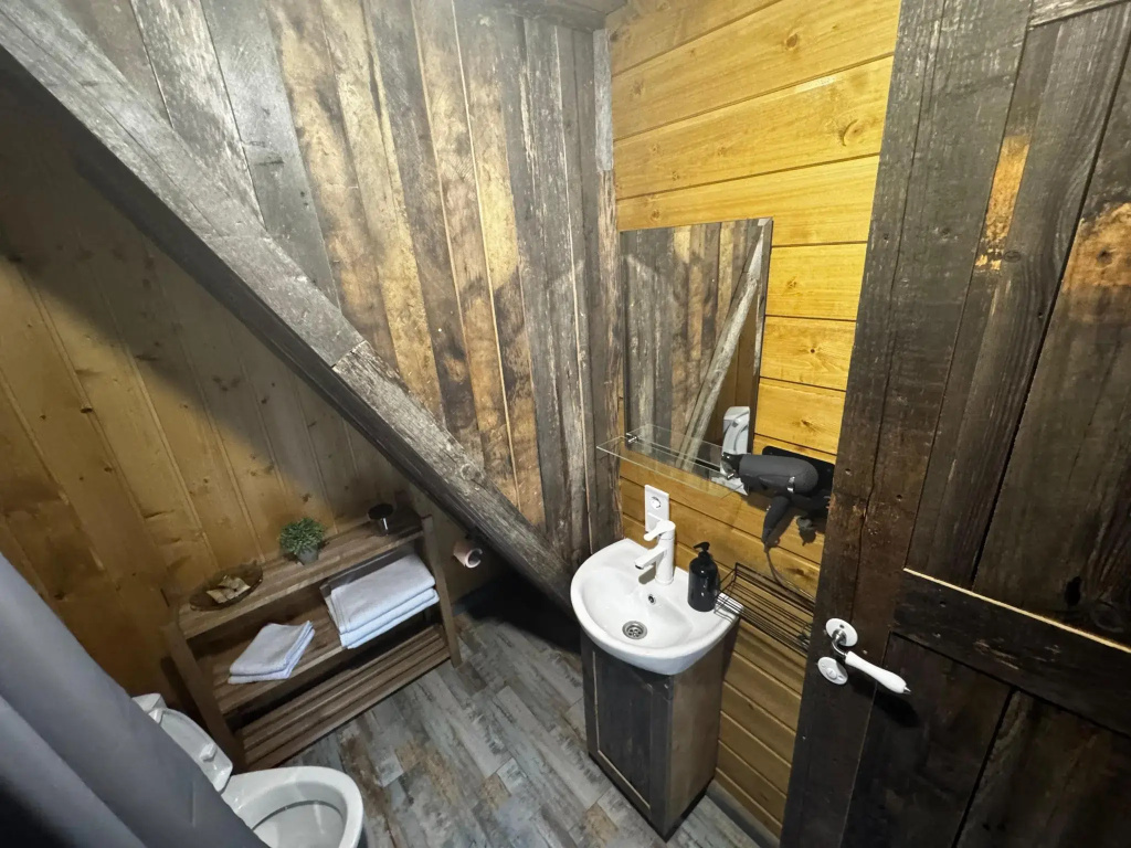 Standard Cottage