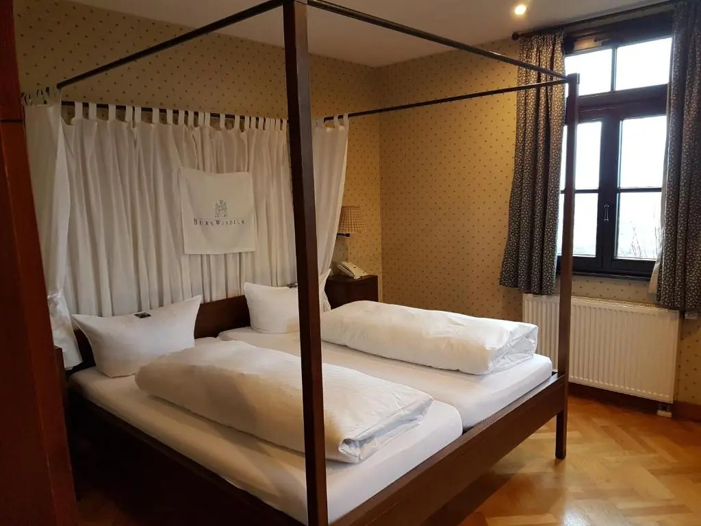 Burg Windeck - Chambres