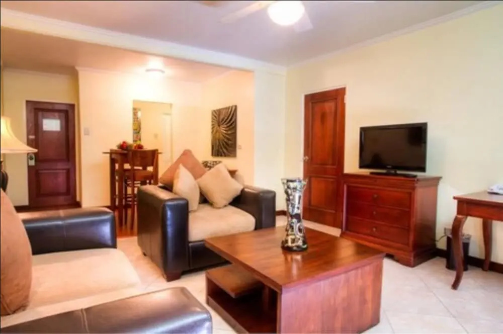 Cara Hotels Trinidad - Chambres