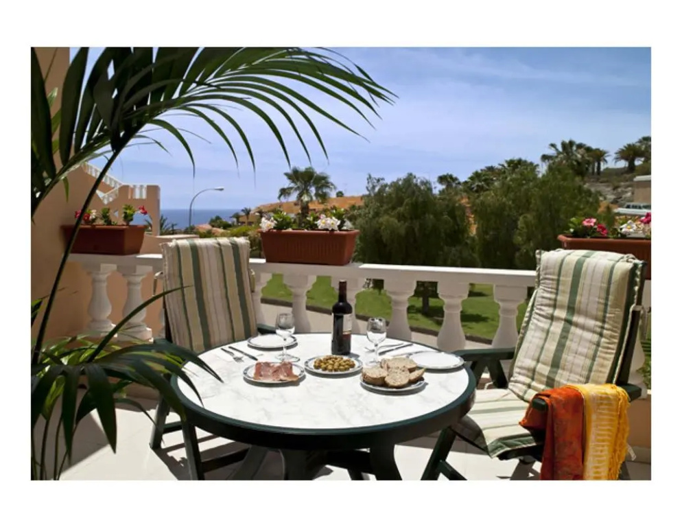 Balcony & Terrace