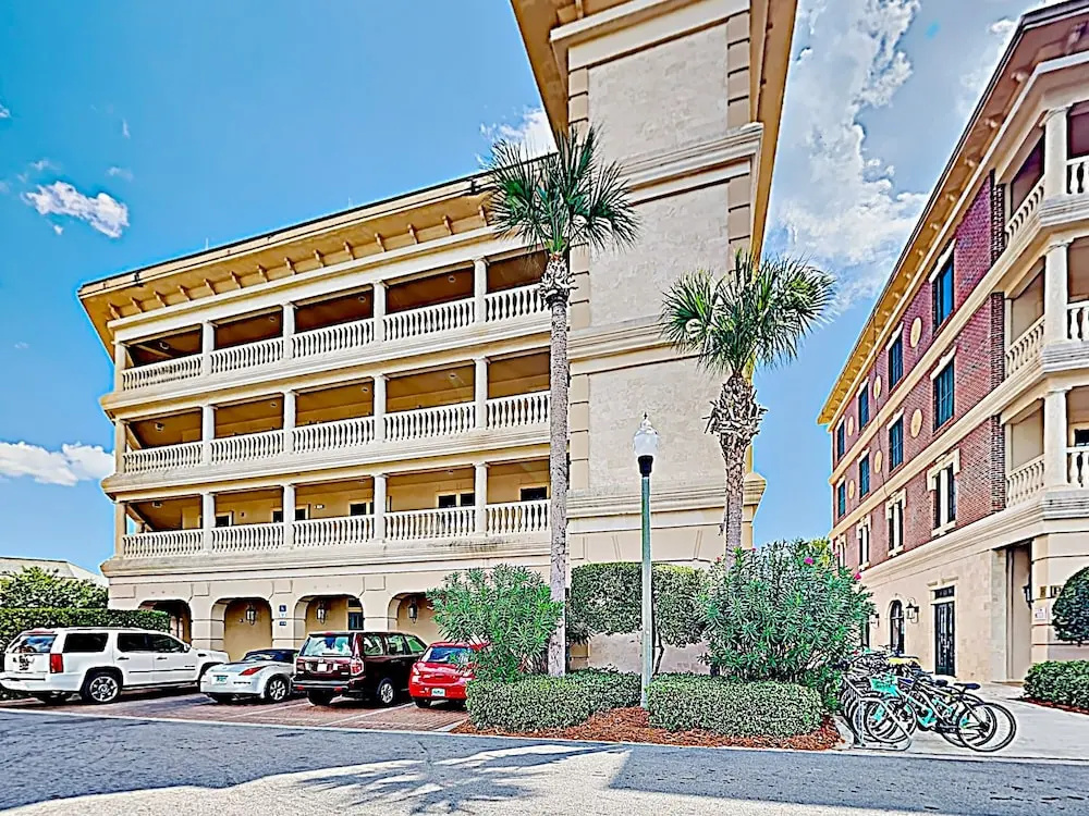 E Co Hwy 30A Condo Unit 322 3 Bedrooms 2 Bathrooms Condo