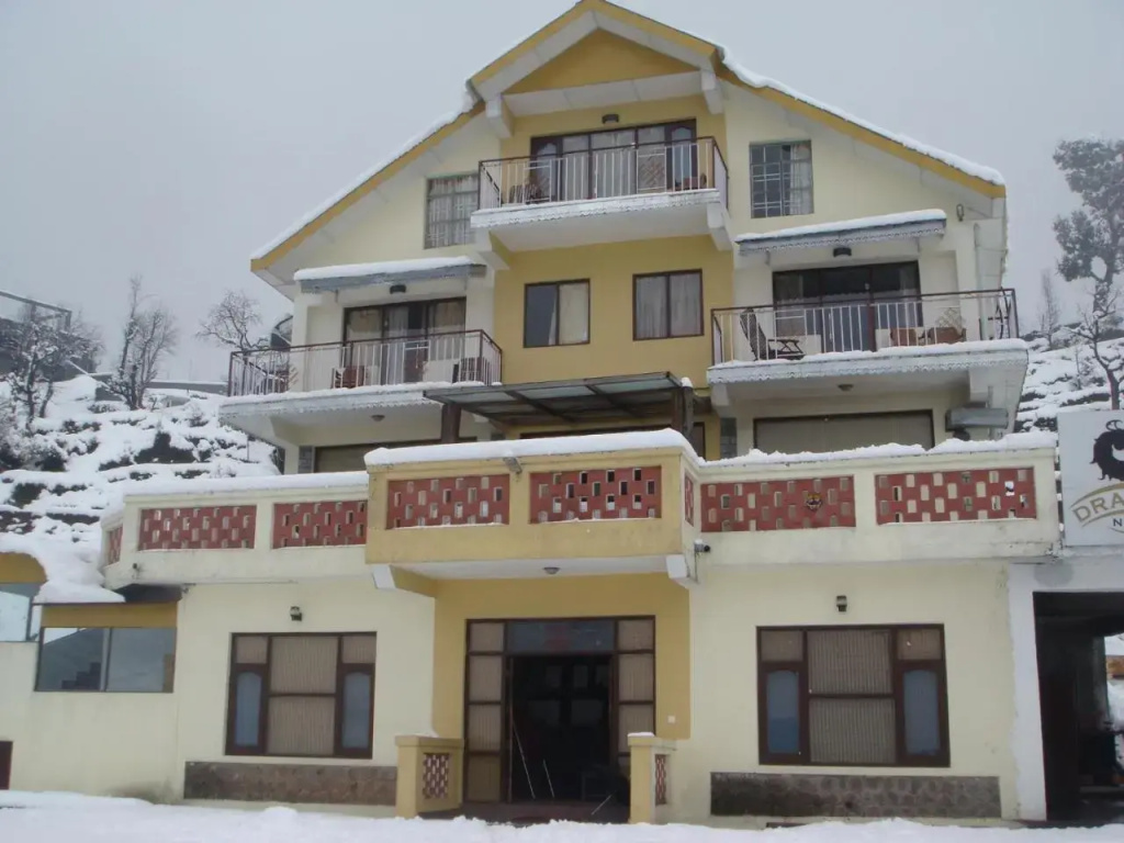 1 BR Boutique stay in McLeod Ganj, Dharamshala, by GuestHouser (913B)