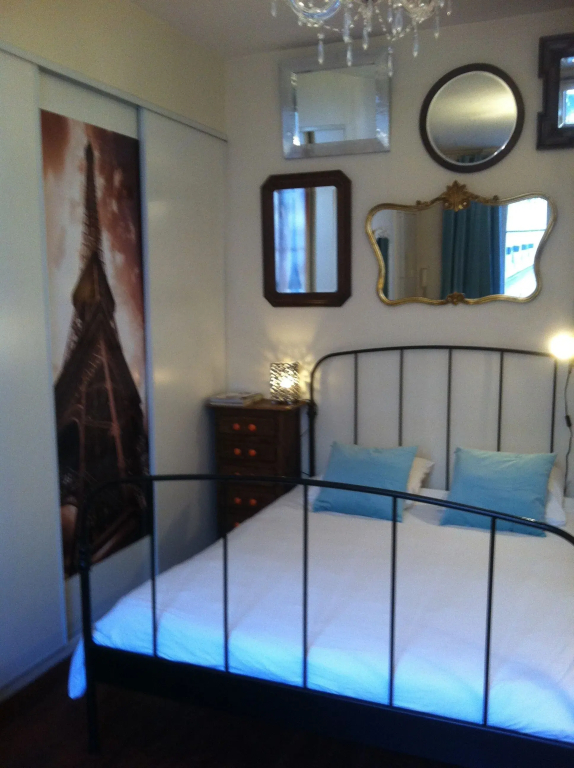 A Room in Paris by null