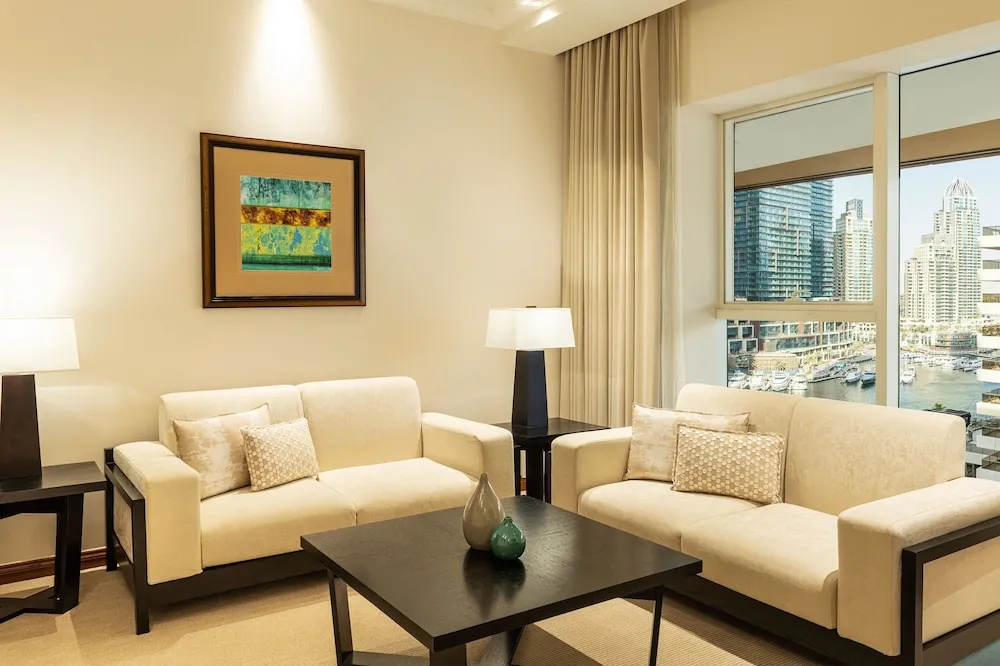 Двухместный люкс Premier Executive (двуспальная кровать) в Grosvenor House, a Luxury Collection Hotel, Dubai