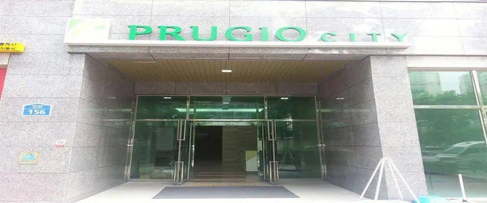 Ten-Q Global Residence