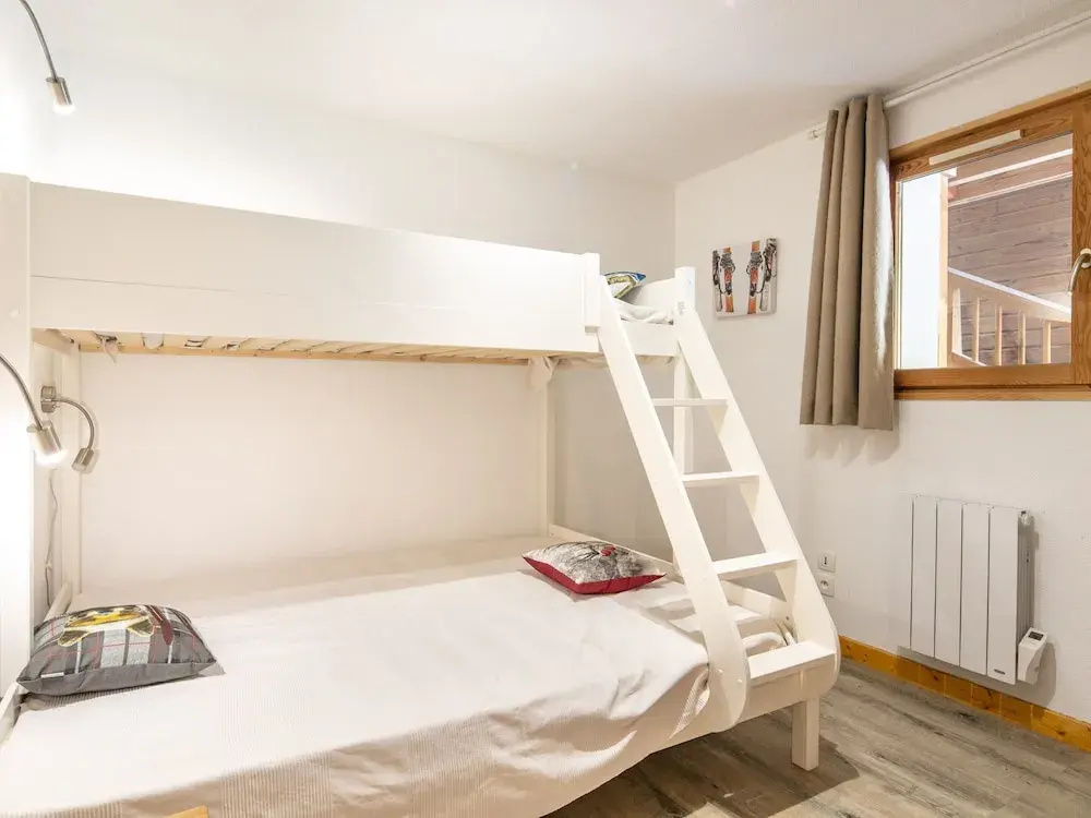 Voir la photo 1 — Saint-sorlin Apartment With Pool
