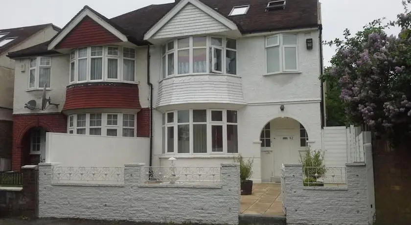 Bnb East Acton W3 7dd