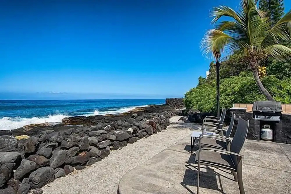 Kona Isle E23