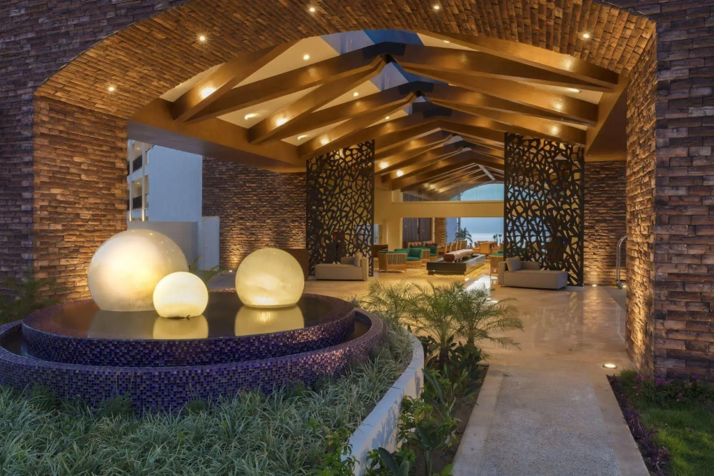 Krystal Grand All Inclusive