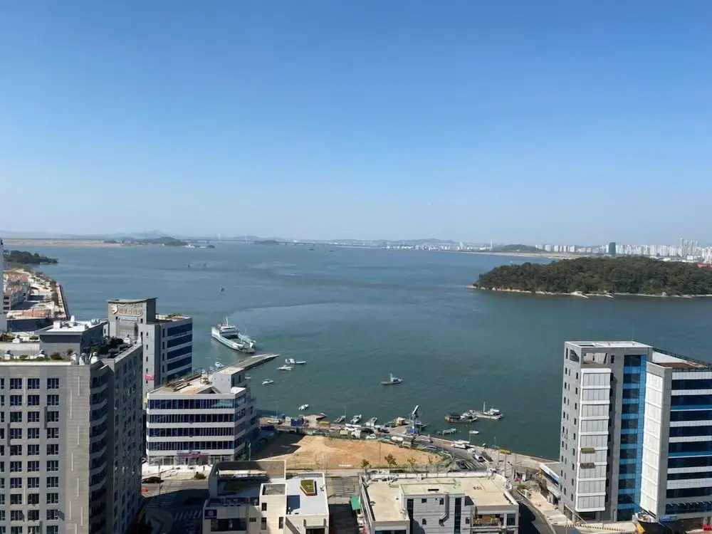Beach & Waterfront